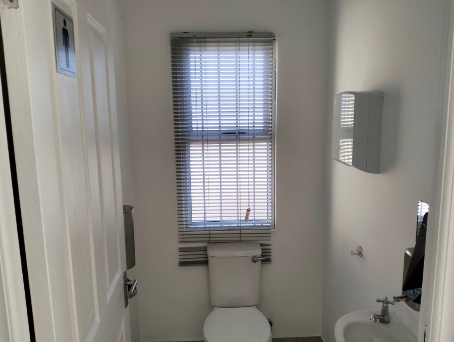 To Let commercial Property for Rent in Klipheuwel Western Cape
